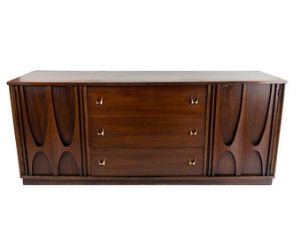Broyhill Brasilia Triple Dresser