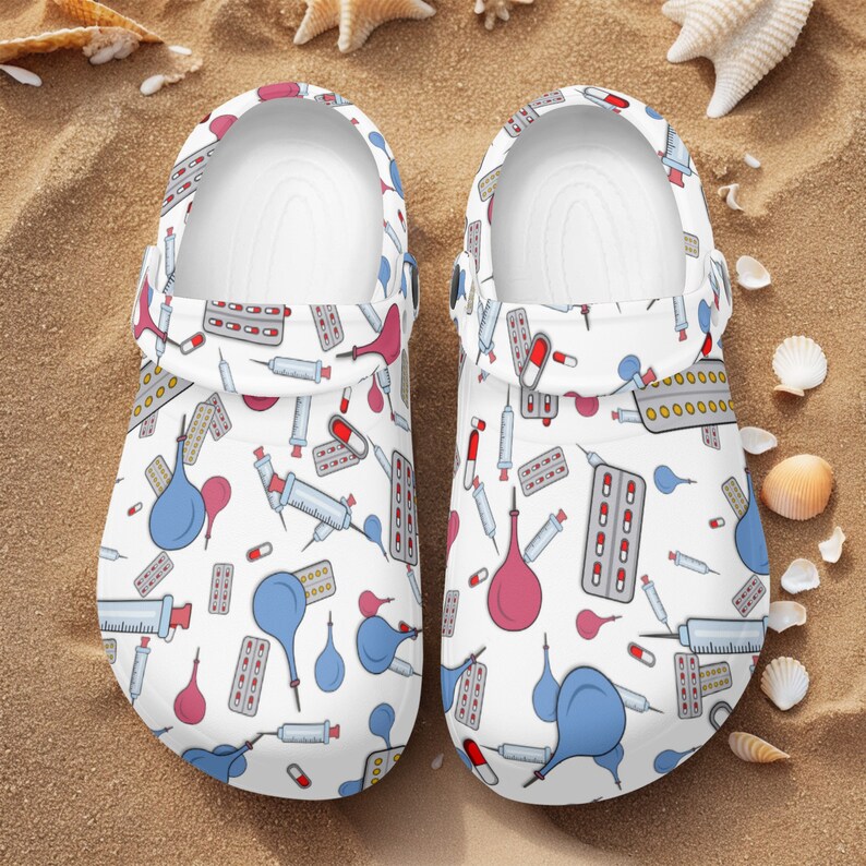 lightweight nursing clogs