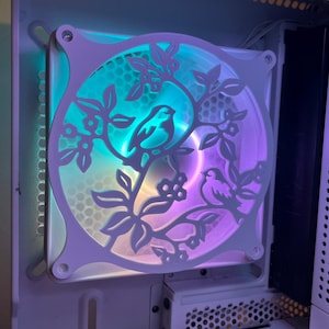 Pájaros en el árbol - Cubierta/rejilla/cubierta para ventilador de ordenador gaming - Impresión 3D personalizada - 120 mm