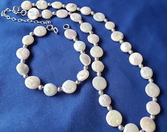 Vintage Freshwater Pearl Necklace Bracelet Set