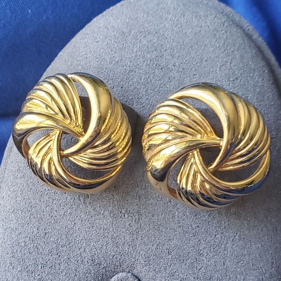 Vintage Napier Chunky Gold Swirl Stud Pierced Earr