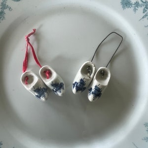 Miniature Delft Blue Dutch shoes - two cute PAIRS