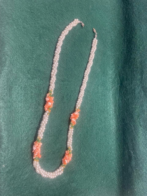 Vintage "Pearls", faux coral and JADE beaded neck… - image 2