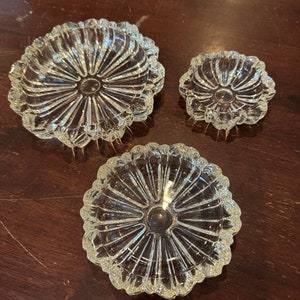 Hazel ATLAS nesting glass ashtrays 1940&#39;s early MCM