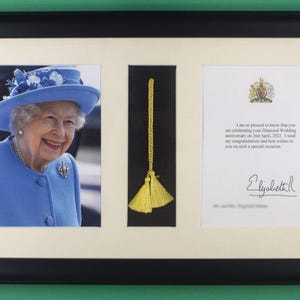 Servicio de enmarcado de cartas para aniversarios y cumpleaños de reyes y reinas