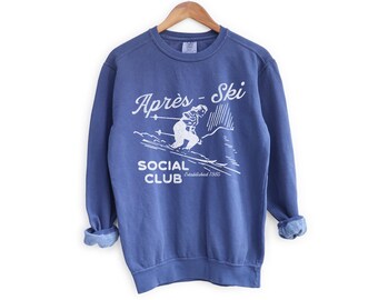Après-Ski Comfort Colors Crewneck Sweatshirt | Boho Skiing Pullover Sweater | Girl’s Trip, Bachelorette Party Outfit | Gift for Her, Skier