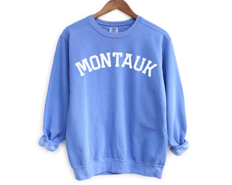 Montauk Comfort Colors Crewneck Sweatshirt | Vintage Faded Grunge Style Pullover Sweater | Hamptons, New York Sailing, Yacht, Athleisure Top Flo Blue
