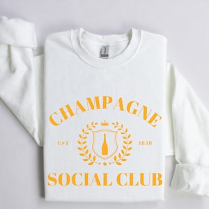 Champagne Social Club Crewneck Sweatshirt | Cute Champagne, Wine Themed Pullover | Bachelorette Apres Ski Outfit | Women’s Oversized Sweater