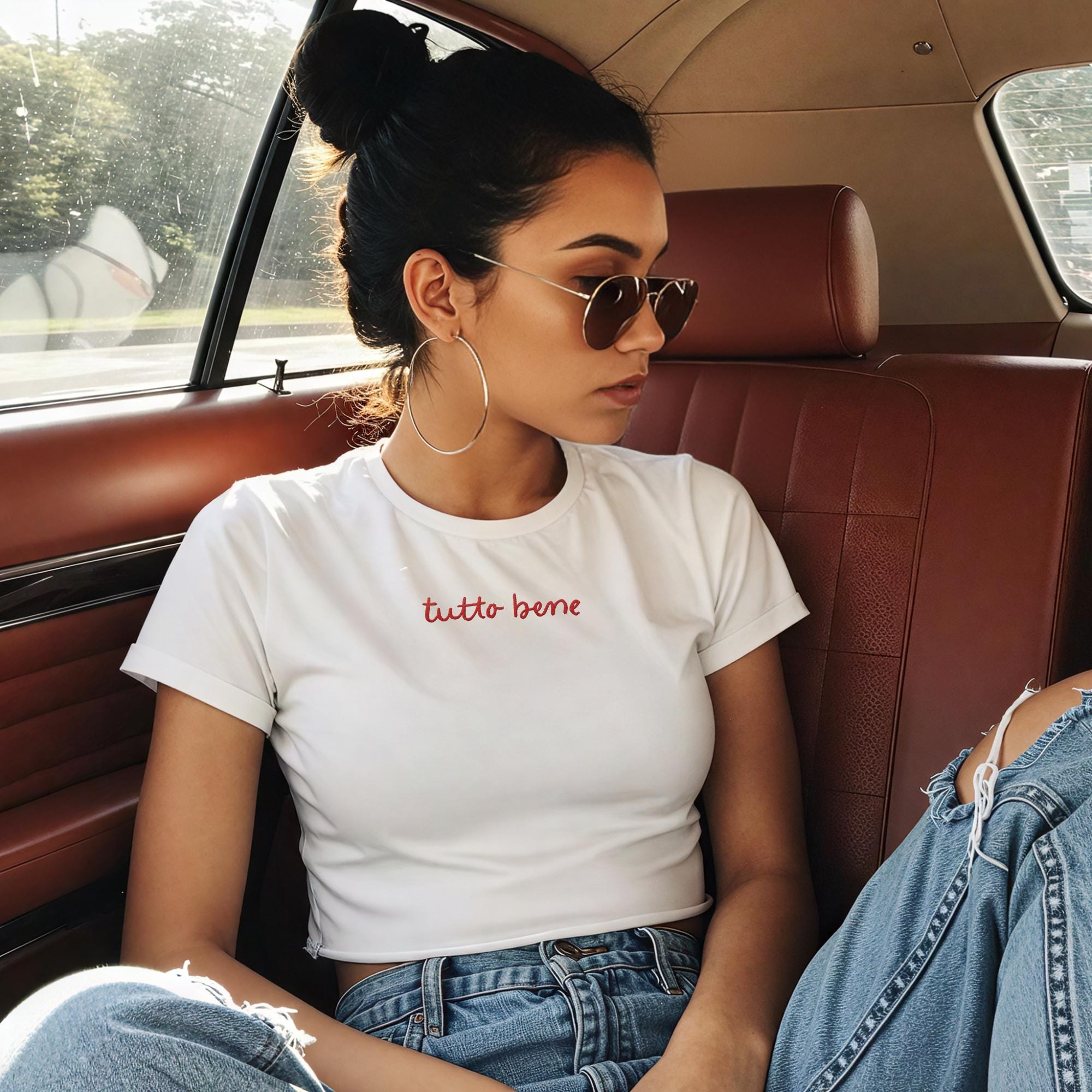 Embroidered Tutto Bene Women’s Crop Top | Super Cute Italian Saying Ladies Baby Tee | Short Sleeve Cotton Summer Shirt | Italy Italia Travel