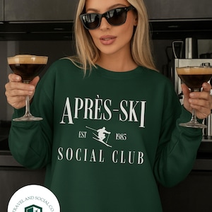 Après-Ski Social Club Crewneck Pullover Sweatshirt | Bachelor, Bachelorette Outfit | Vintage Style Skiing Sweater