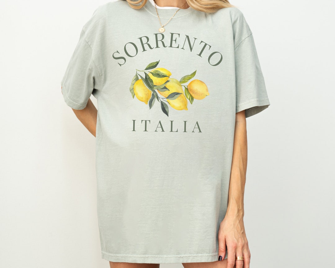 Sorrento, Italia Comfort Colors Short Sleeve T-shirt | Beach