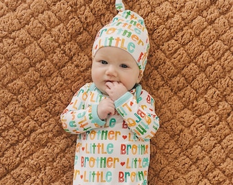 Broertje bamboe pasgeboren geknoopte jurk, geslacht onthullen, nieuwe babyaankondiging, bijpassende broer of zus pyjama, babyjongen Coming Home Outfit,