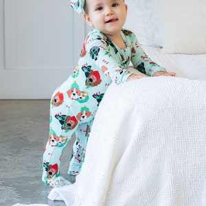 Family Matching Christmas Pajama, One-Piece Zip Up footie EcoFriendly Baby Romper Unisex Baby Christmas Pajamas, Babys First Christmas image 4