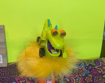 Unique Ink Dot Bingo Dauber Topper, Scooter Theme (Dauber Included)