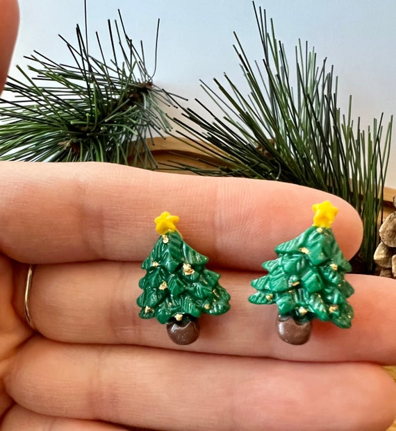 Christmas tree deals stud earrings