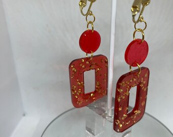 Red with gold flecks, square with round drop earring
