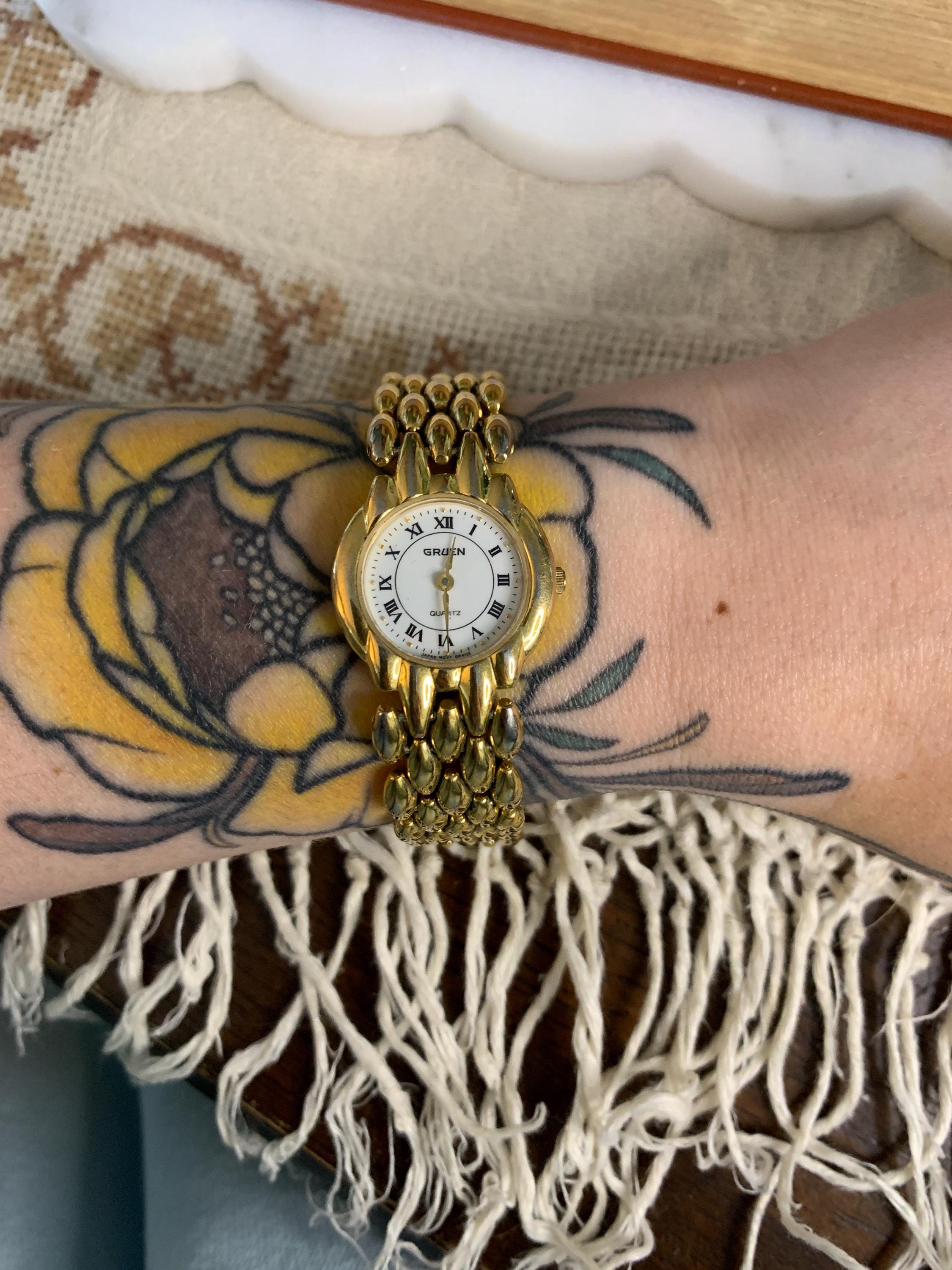 Rare Vintage Gruen Womens Watch! New Battery, in Excellent