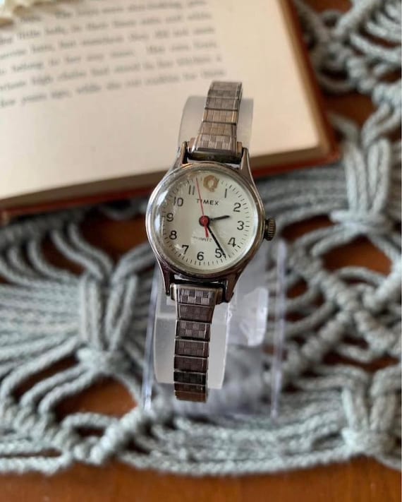 Vintage Retro Silver Timex Ladies Watch W/ Checkered Band  display picture 2