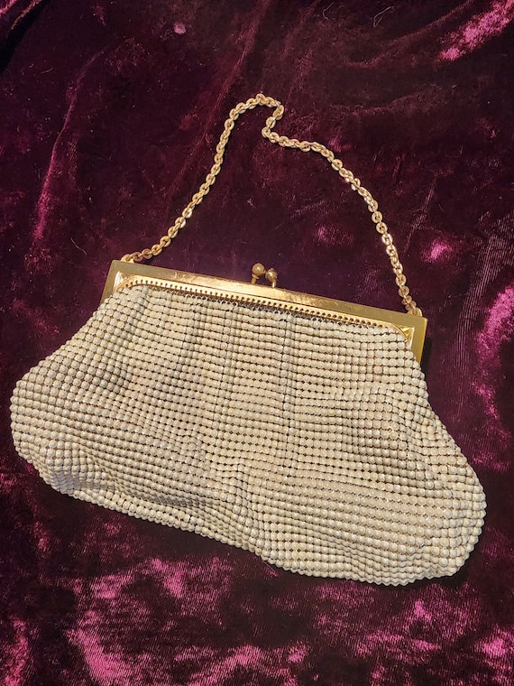 Vintage Whiting and Davis 1940's Ivory Mesh Bag
