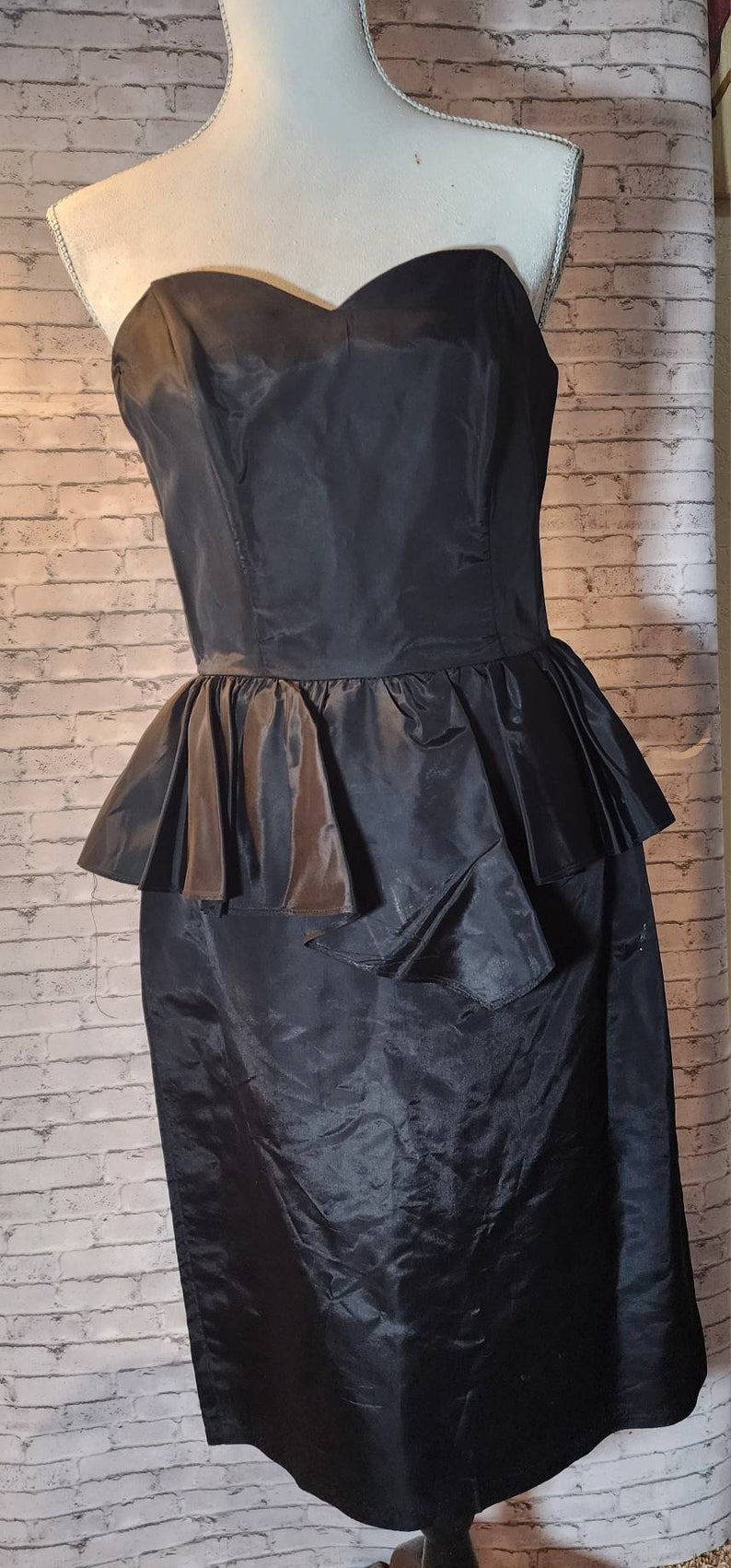 1960s Vintage Black Taffeta Peplum Cocktail Dress, Retro Formal Dress, Strapless Little Black Dress image 4