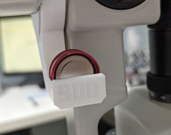 Topcon RE Topcor 28mm F2.8: Retro Wide Angle Lens for Exa/exakta