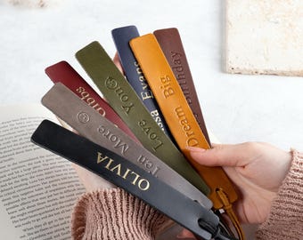 Leather Bookmarks for Book Clubs, Personalized Leather Bookmark, Custom Name Bookmark, Gift for Readers, Gift for Mother, Book Lover Gifts