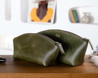 Neceser con monograma, neceser de piel, neceser personalizado, estuche para brochas de maquillaje, neceser a medida, regalo de 9º aniversario para ella.