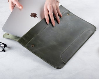 PERSONALIZED Leather Laptop Case, Custom Laptop Sleeve, Office Gifts, MacBook Sleeve, Monogrammed Laptop Folio, Fathers Day, Gift for Her