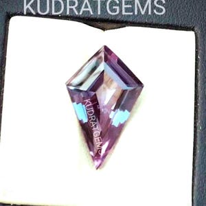 20 x 12 mm drakeslipad alexandrit med färgskiftande ädelsten: Labbtillverkad (flera storlekar)