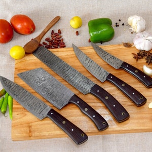 Custom Handmade Damascus steel CHEF&#39;S KNIVE Set of 5Pcs With Leather Cover, Damascus Chef knife set, Damascus Chef Knife, Kitchen Knives Set