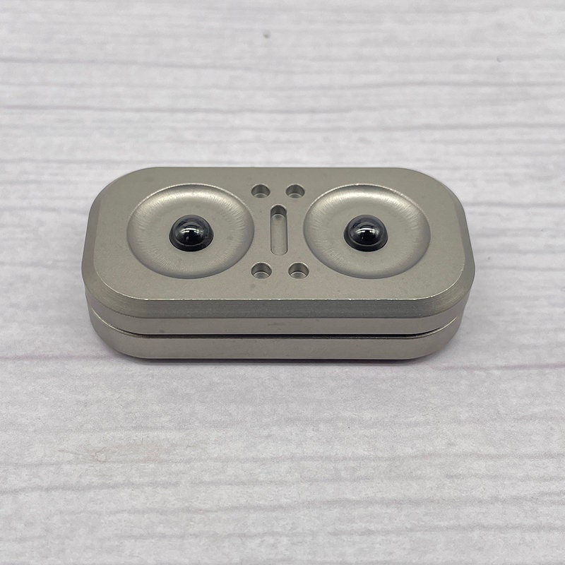 Fidget Toys Adults Pack, Magnet Fidget Slider Fidget Spinner and Haptic ...