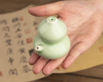 Celadon-waterdruppel, keramische inktsteendruppel, kalligrafiewaterbak, inktdruppelpot, vier schatten van de studie, inktsteendruppelaar, keramische ornamenten