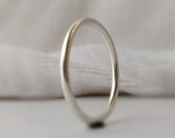 Minimalist Sterling Silver Ring, Thin Stackable Wedding Band