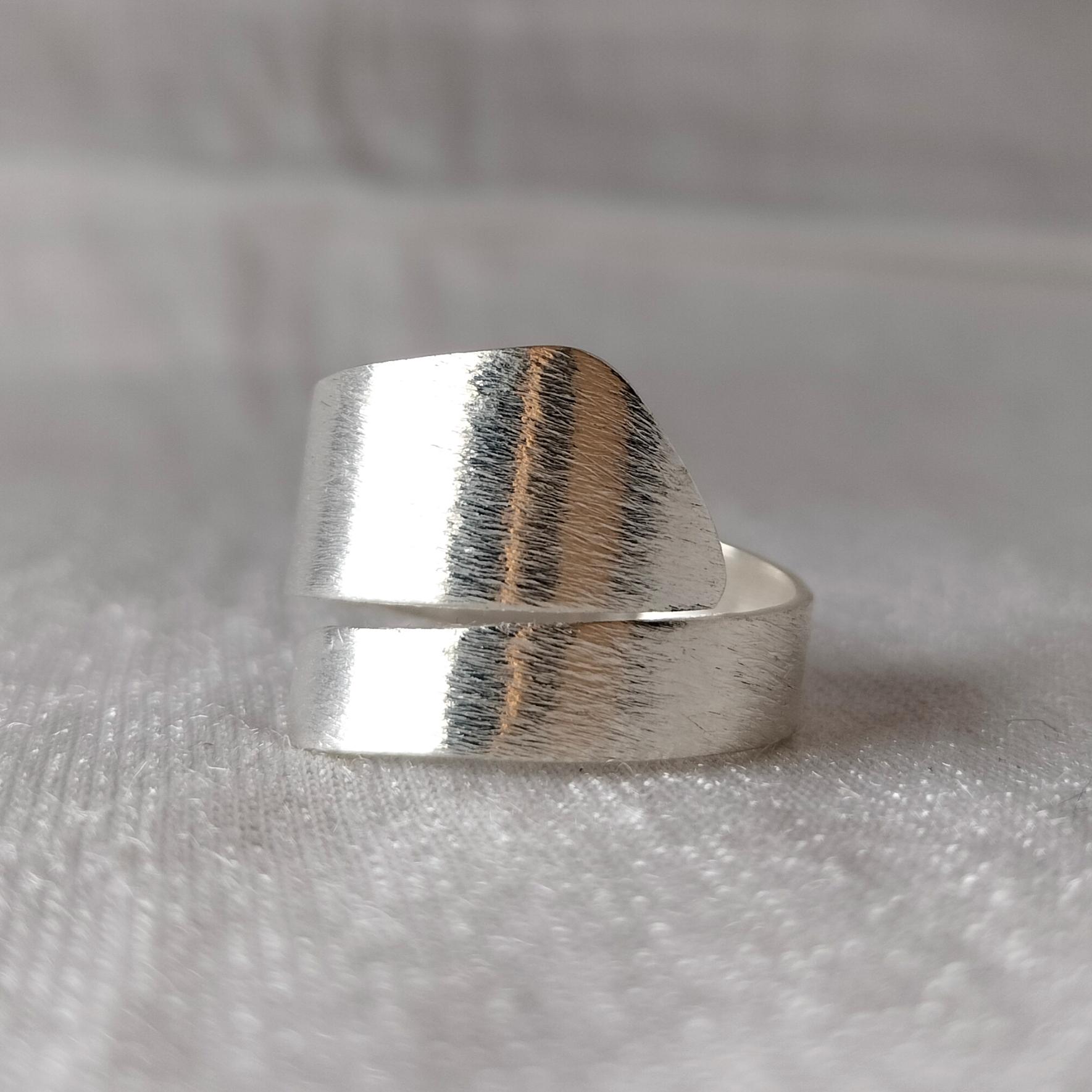 paso リング silver 925 925 Sterling Silver Bypass Ring - Adjustable Wrap Band