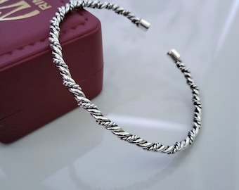 Brazalete rígido de plata de ley con diseño de cuerda trenzada – Pulsera ajustable