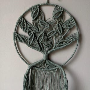 macrame tree of life