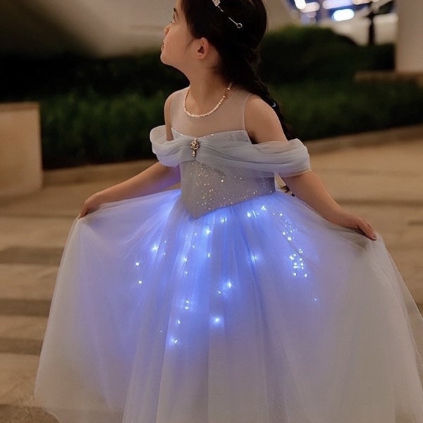 Girl Children Glow in the dark Princess Dress size 2-8 for Party Dress ups