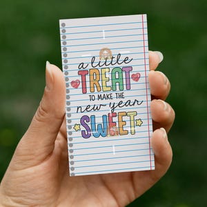 Afdrukbaar nieuwjaarscadeaulabel, label met snoepjes voor schoolnieuwjaar, Welcome Back To School Holiday Treat-tags, cadeaulabel voor zoete schooljaarstudent