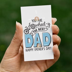 Etichetta per la festa del papà motociclista, etichetta regalo per la festa del papà in bicicletta, etichetta stampabile per il miglior papà, etichetta divertente per la festa del papà in bicicletta, etichetta per biscotti per la festa del papà con le ruote