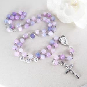 Rosario personalizado en jade morado, regalo católico para niñas, bautismo, primera comunión, collar rosario para el día de la boda, coronilla personalizada,