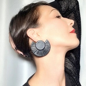 Big statement round earrings in polymer clay, Bold & aesthetic clip on or post studs, Handmade jewelry for women, Contemporary wearable art