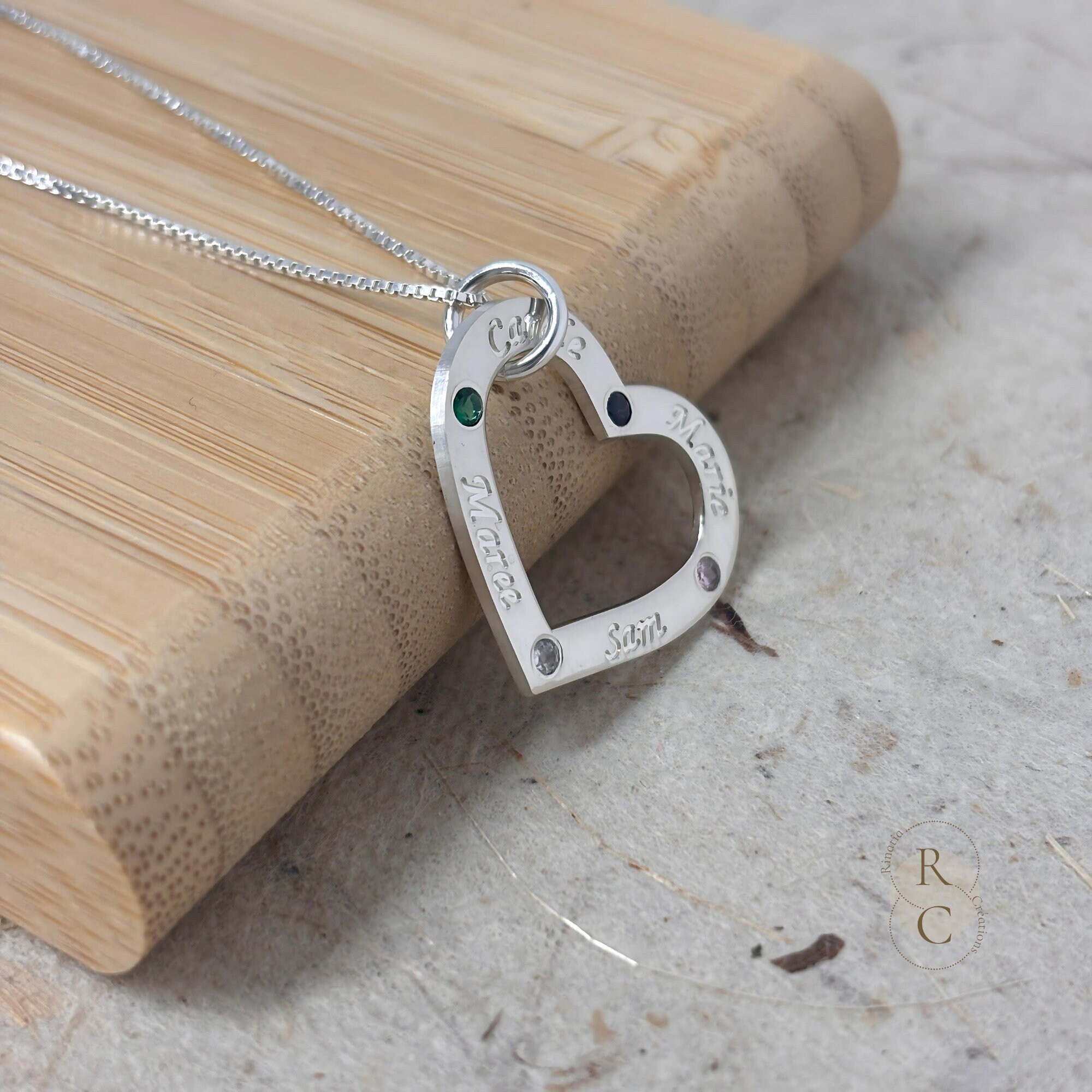 INBLUE Collana Personalizzata Con Ciondolo Cuore In Argento 925 – Incisa Con Nomi E Pietre Di Nascita – Regalo Per Mamma, Nonna, Moglie - 3
