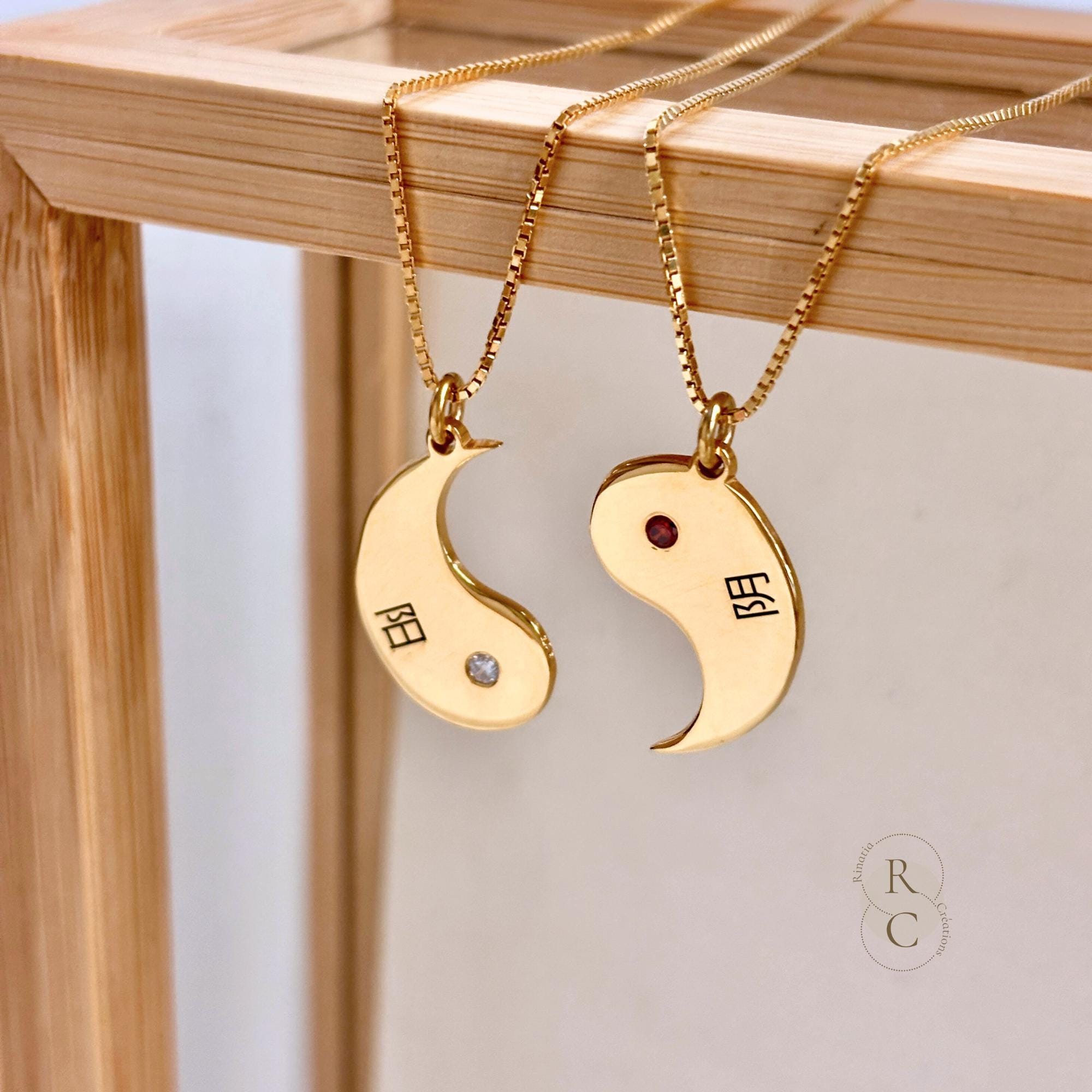 DAYLINLOVE Collana Yin Yang Abbinata Per Coppie - Ciondolo In Argento 925, Regalo Per Anniversario E San Valentino Per Lui E Lei