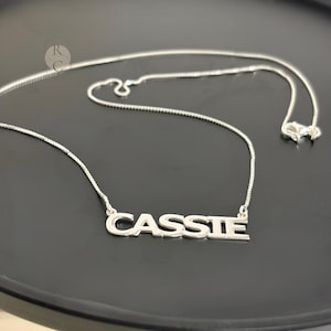Collar con nombre personalizado para mujer - Joyería personalizada de plata de ley y chapado en oro - Regalo para hija - Regalos personalizados para maestras