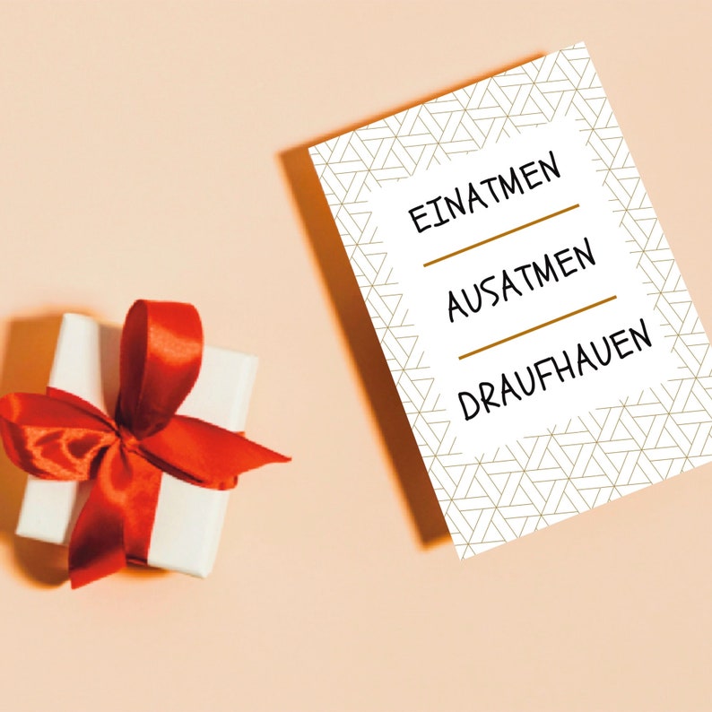 Sprüchekarte Einatmen, Ausatmen, DRAUFHAUEN Postkarte SPRÜCHE lustig Postkarte Spruch Humor witzig bunt wut schwarz weiss Bild 4