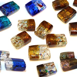 10 Bicolor Glass Beads 28x20x10 mm - rectangle - Silver leaf background - KV47