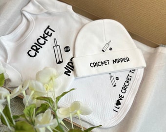 Cricket Nipper Baby Gift Set for Cricket Lovers: Bodysuit, Bib & Beanie with FREE Delivery