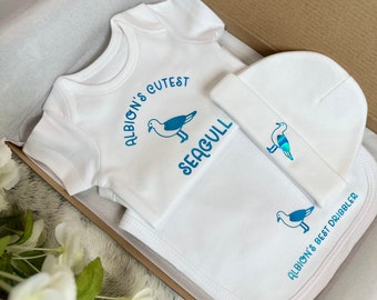 Brighton and Hove Albion Seagulls Baby Gift Set – Bodysuit, Bib & Beanie with FREE Delivery