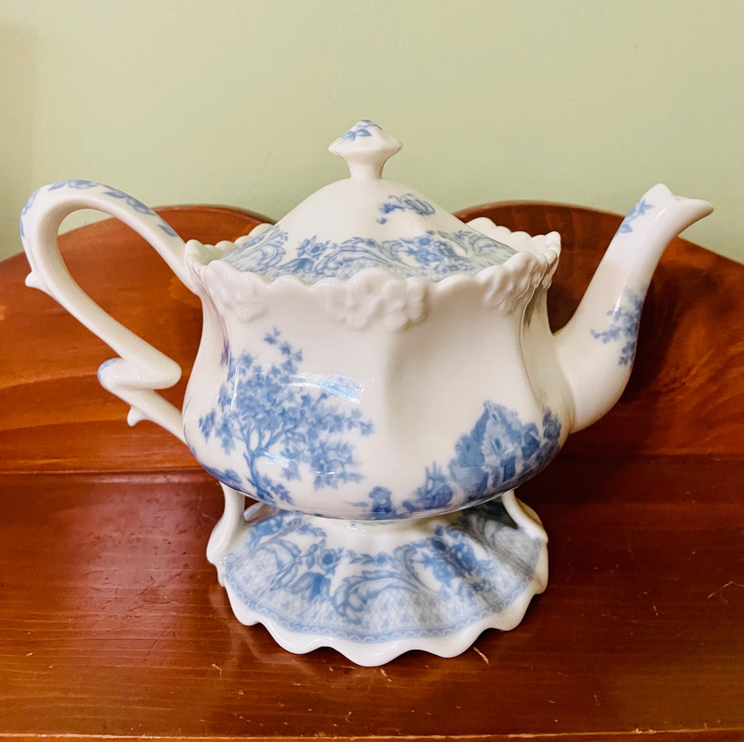 Burton and Burton Blue Toile Teapot Etsy