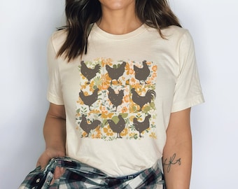 Boho Chickens Shirt,Wildflower Chicken Shirt,Funny Chicken Tshirt,Chicken Lover,Retro Backyard Chicken Mom Tee,Cottagecore Farm Girl T-shirt